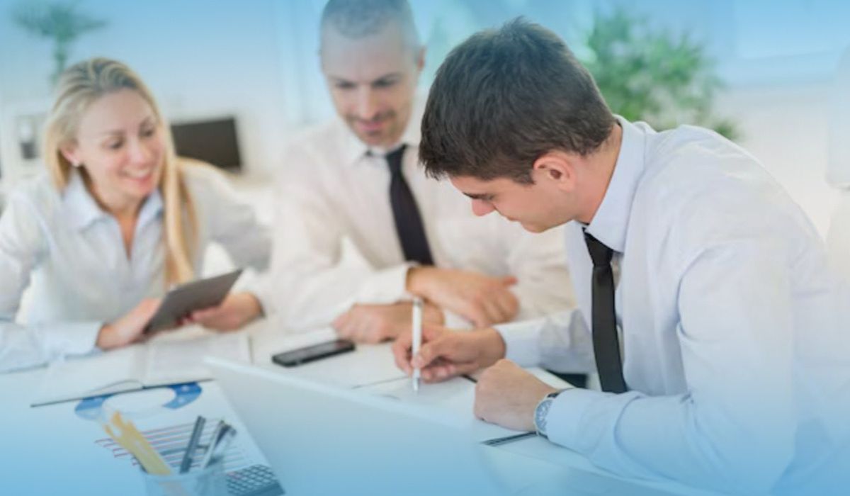 Aupod tax professionals reviewing client documents together